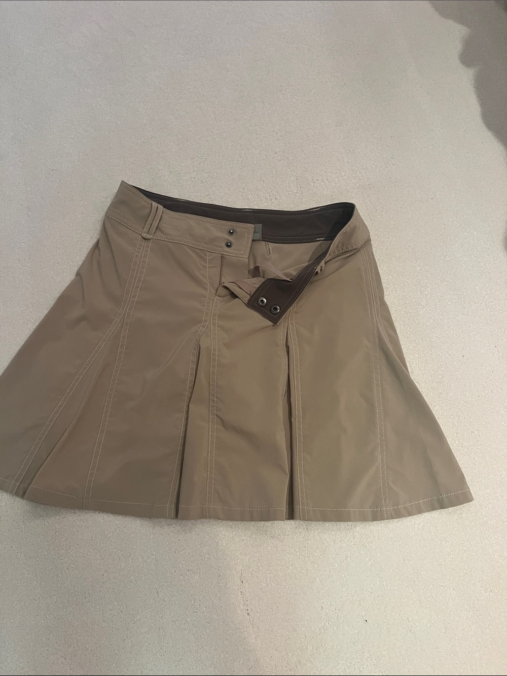 Athleta Khaki A-Line Skirt with Contrasting Waistband